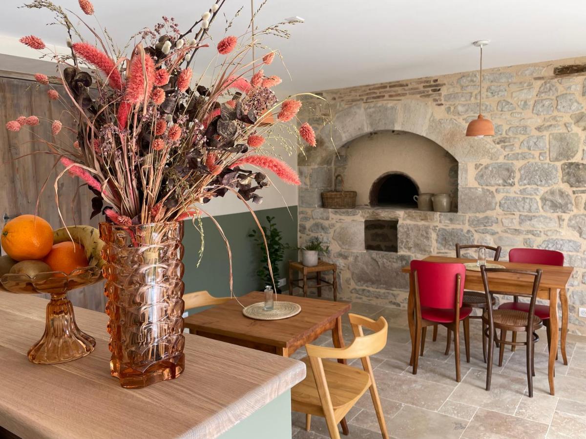 Allee Des Noyers Bed & Breakfast
