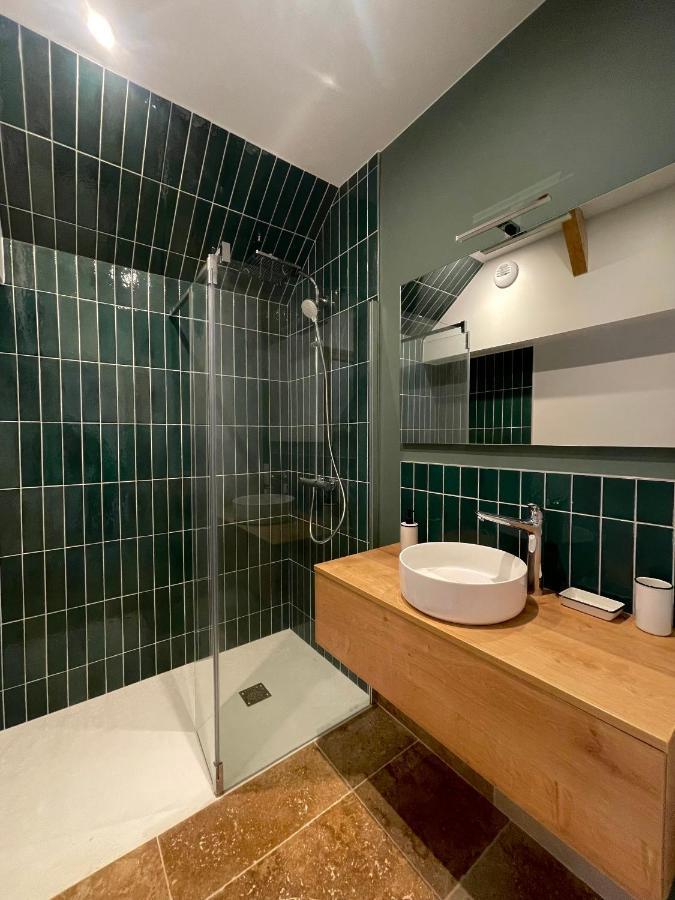 Allee Des Noyers Bed & Breakfast *